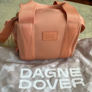 EUC Dagne Dover extra-small Landon in Pomelo